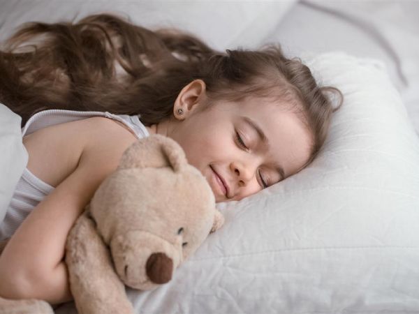 Mơ thấy cãi nhau hoặc bất hòa với em họ