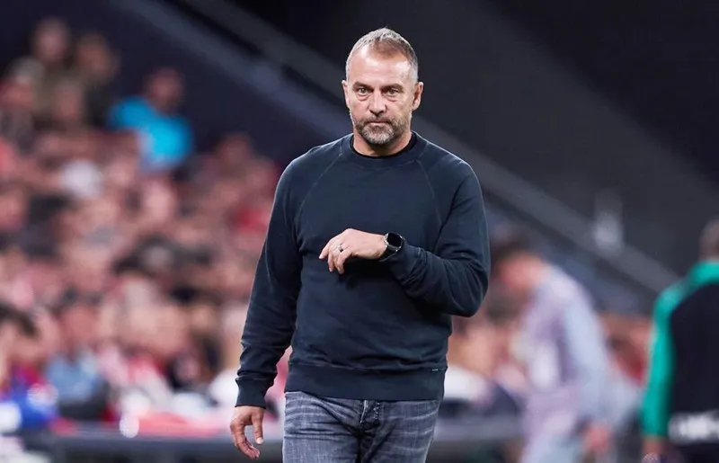 Nỗi lo World Cup 2026 và cuộc đua giành HLV giỏi